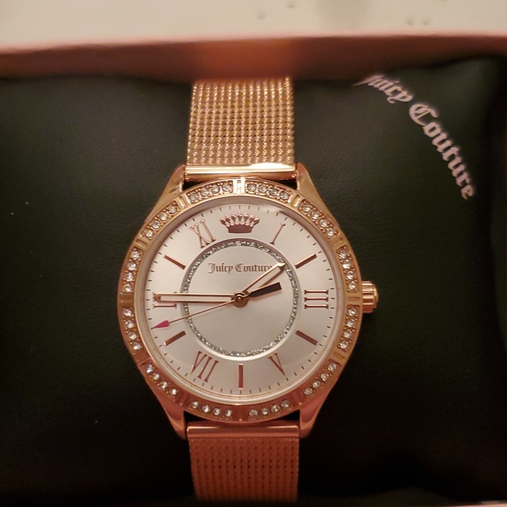 Juicy Couture rose gold watch!